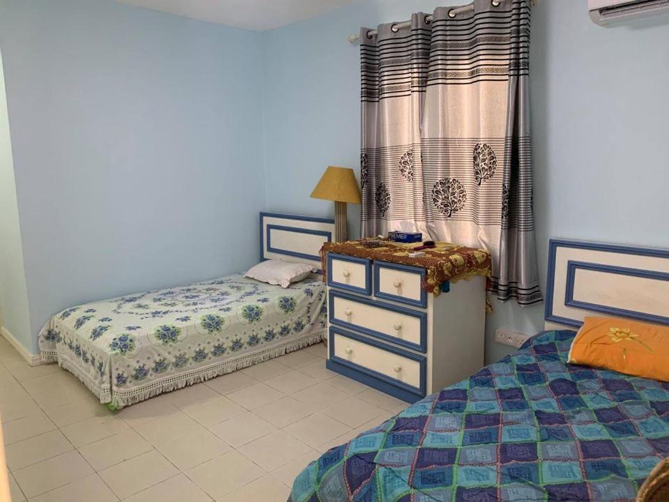 Well Equipped Peaceful 3 Bedroom Apartment Flic en Flac Экстерьер фото